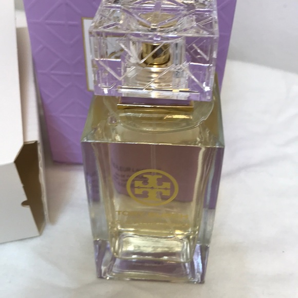 Tory Burch Jolie Fleur Lavandie 3.4 Fl. oz - Picture 4 of 4